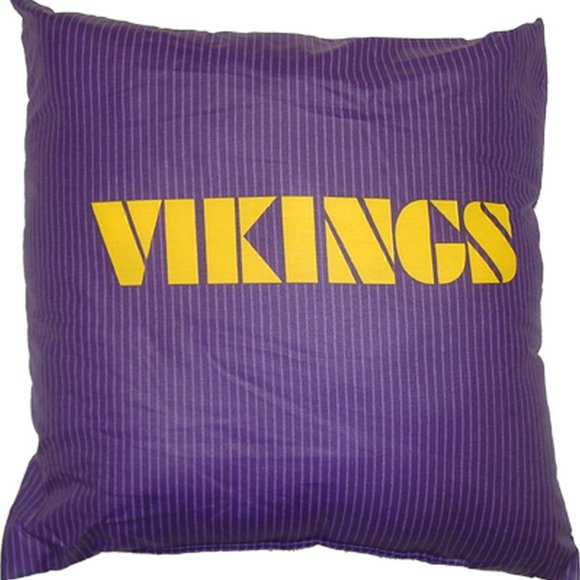 Minnesota Vikings Throw Pillow measures 18 x 18 inches - Picture 2 of 4